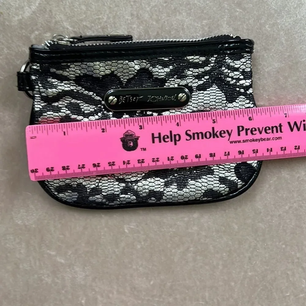 *Betsey Johnson* Black Lace Keyring Mini Travel Glam Pouch EUC Y2K